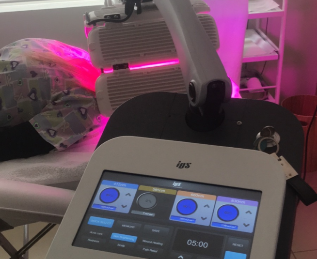 Ενσωμάτωση LED Φωτοθεραπείας CureLux στις Θεραπείες Αναδόμησης του Δέρματος